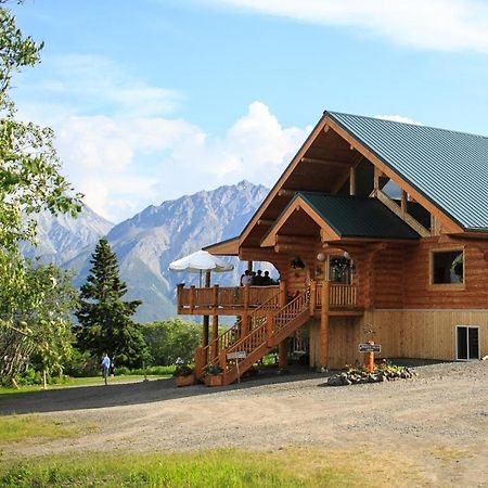 Majestic Valley Wilderness Lodge Sutton-Alpine Экстерьер фото